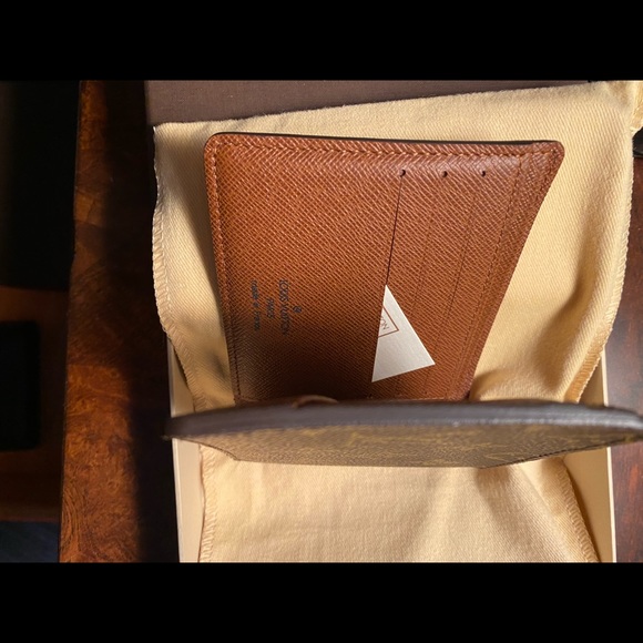louis vuitton wallet - Picture 4 of 7